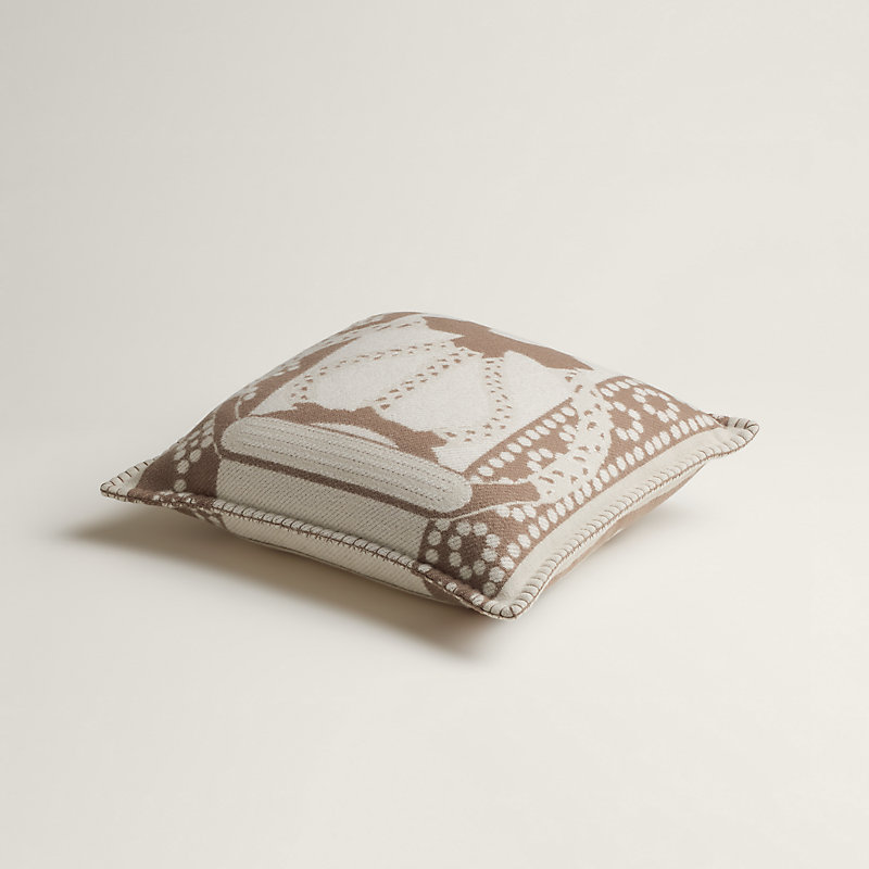 Fantaisie d'Etriers pillow | Hermès USA
